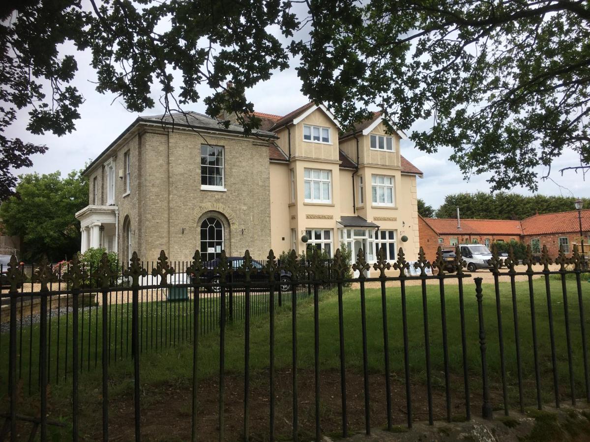 Stunning 2 Bed Georgian Apartment Swafield Luaran gambar